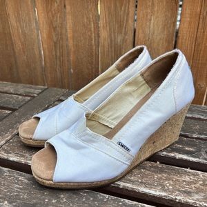 Toms Wedge Metallic Heel - Size 8
